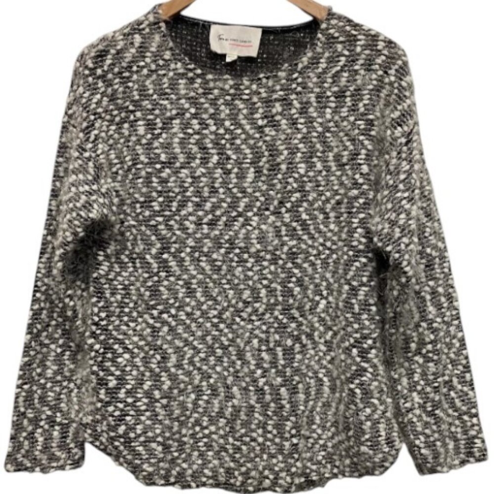 Two by Vince Camuto black and white fuzzy pullover sweater size L